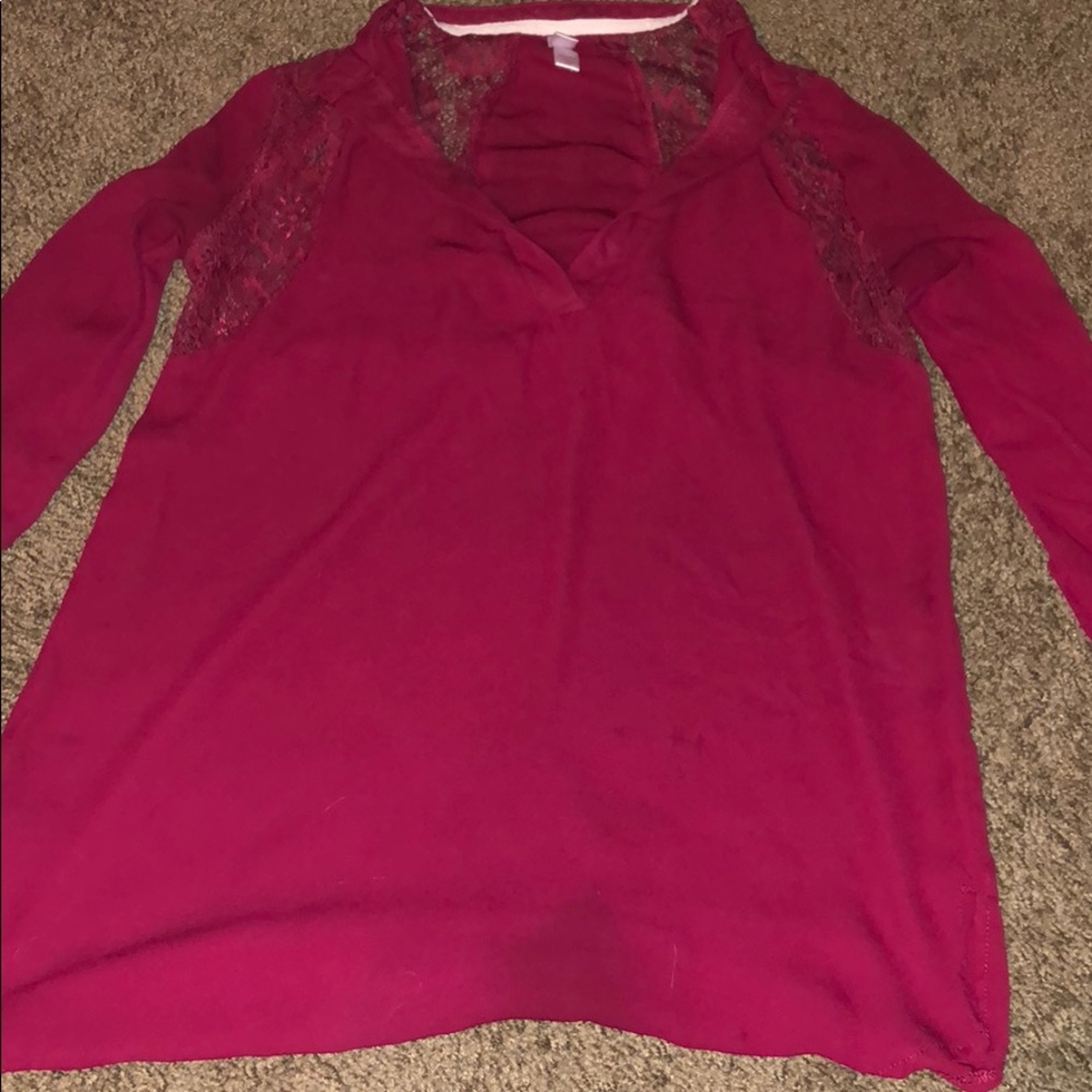 Xhilaration Long Sleeved shirt